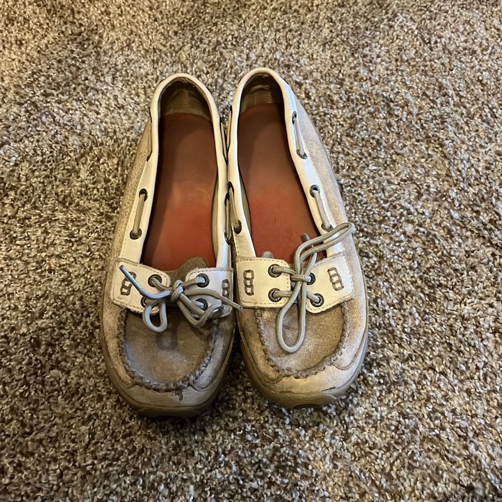 Women’s twisted x Mocs